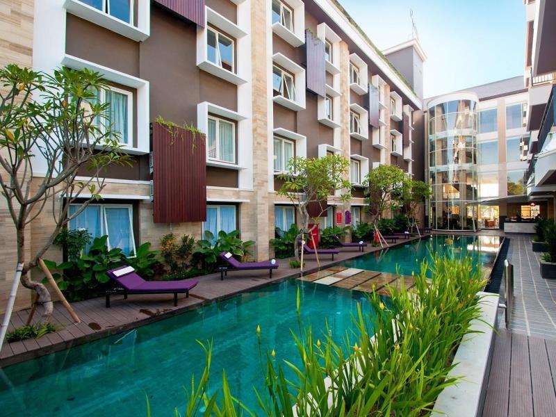 Quest San Denpasar By Aston Hotel Exterior photo