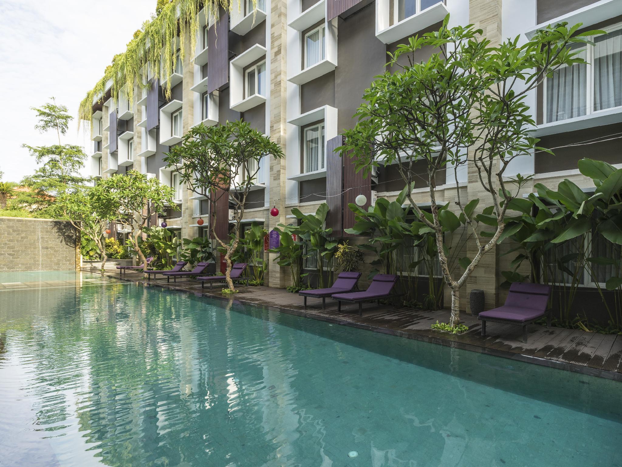 Quest San Denpasar By Aston Hotel Exterior photo