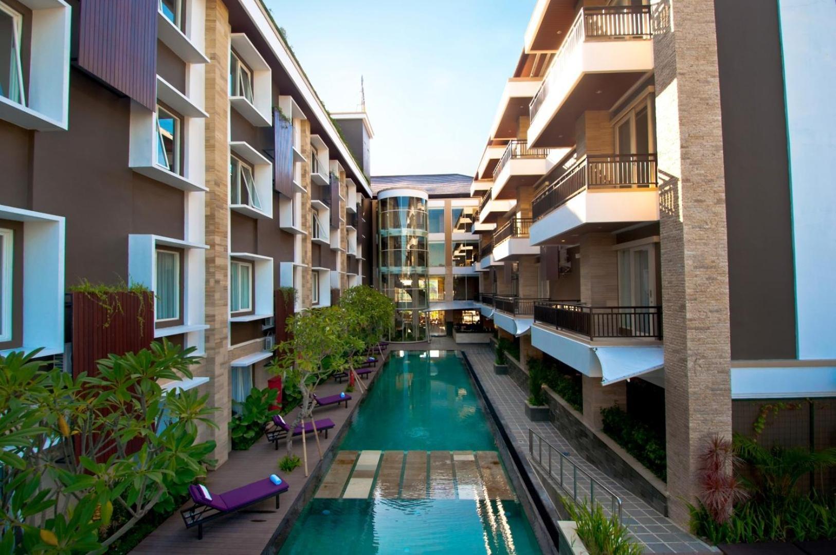 Quest San Denpasar By Aston Hotel Exterior photo