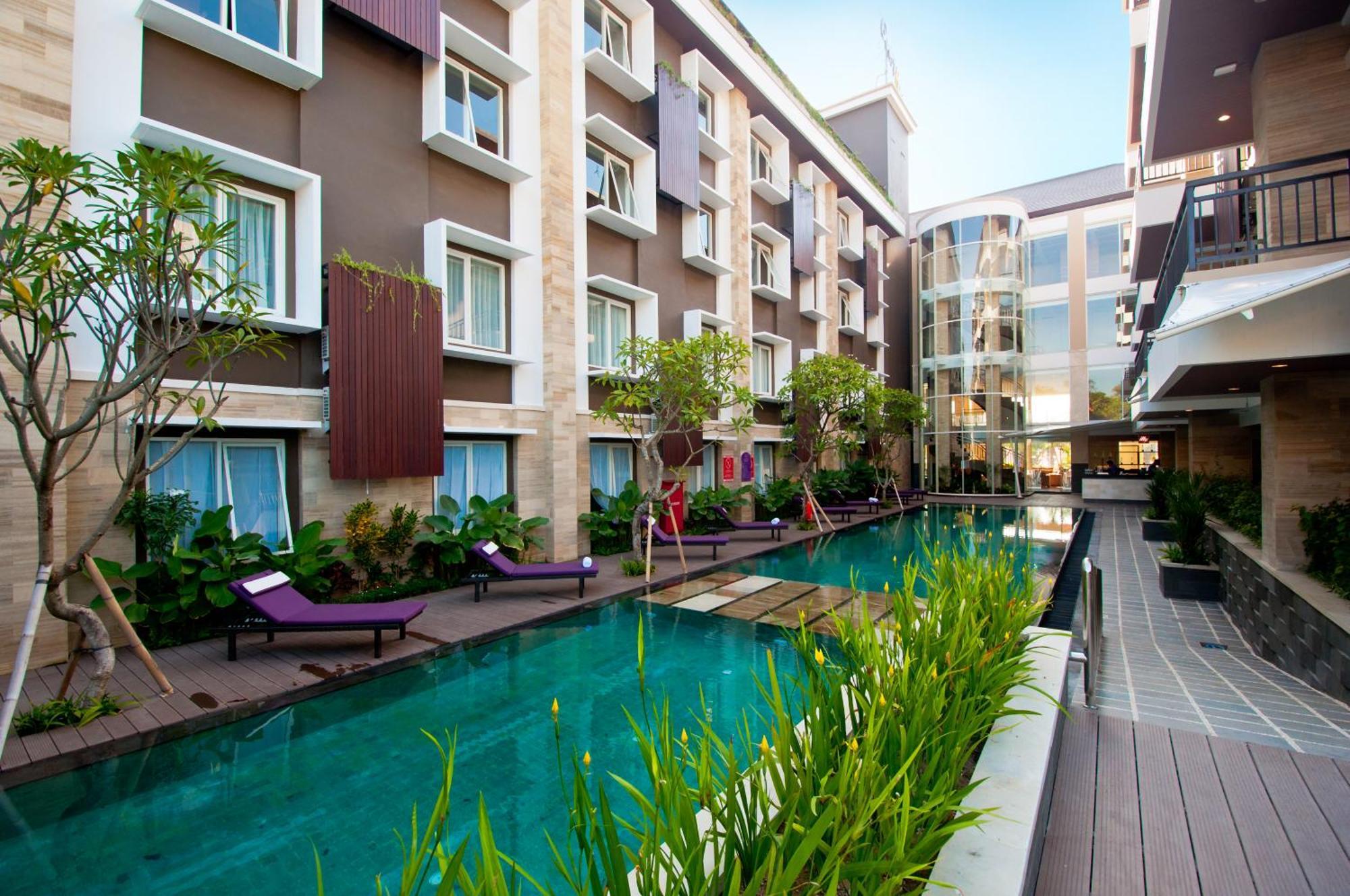 Quest San Denpasar By Aston Hotel Exterior photo