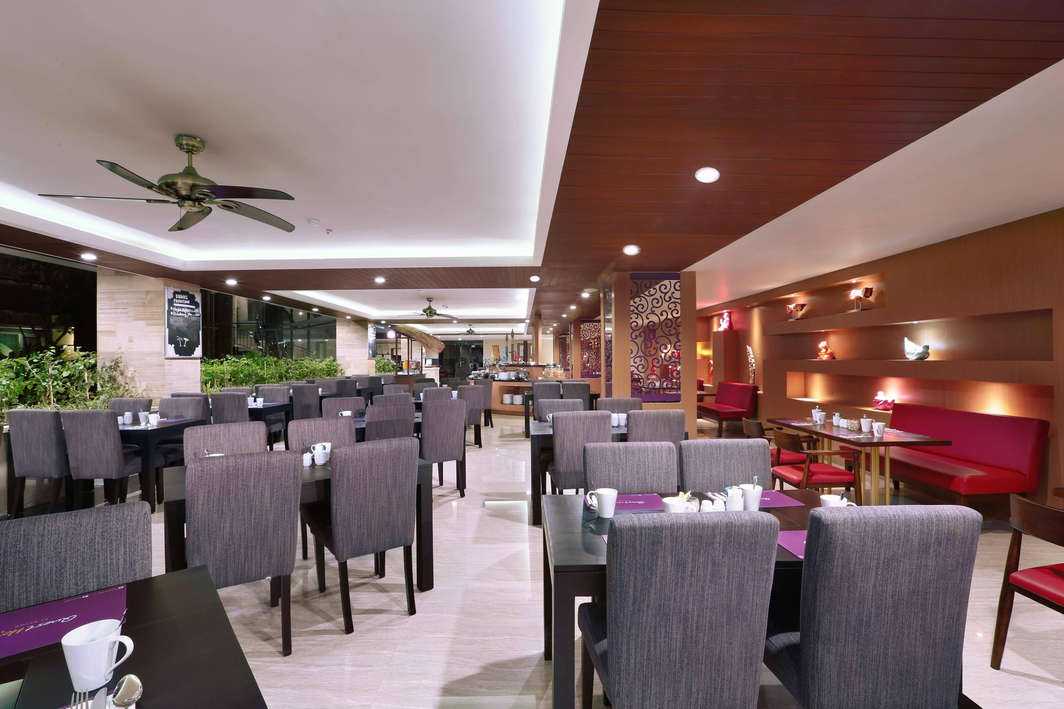 Quest San Denpasar By Aston Hotel Exterior photo